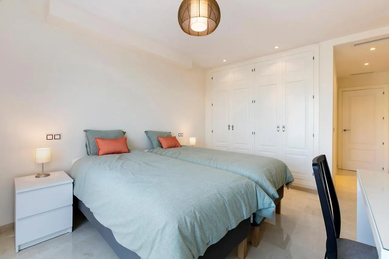 Duplex Apt With Rooftop Terrace Aloha Royal Rdr230 Marbella Apartamento