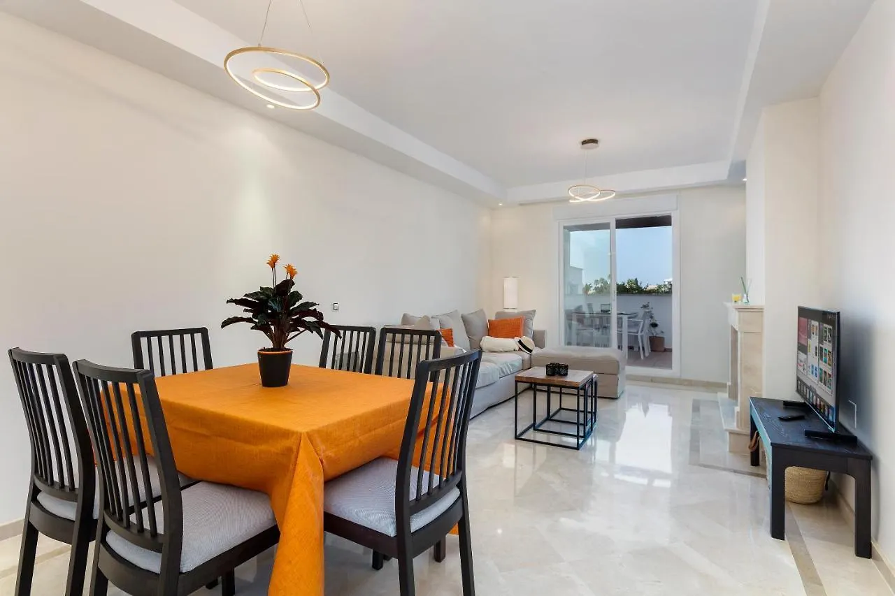 Duplex Apt With Rooftop Terrace Aloha Royal Rdr230 Marbella Apartamento