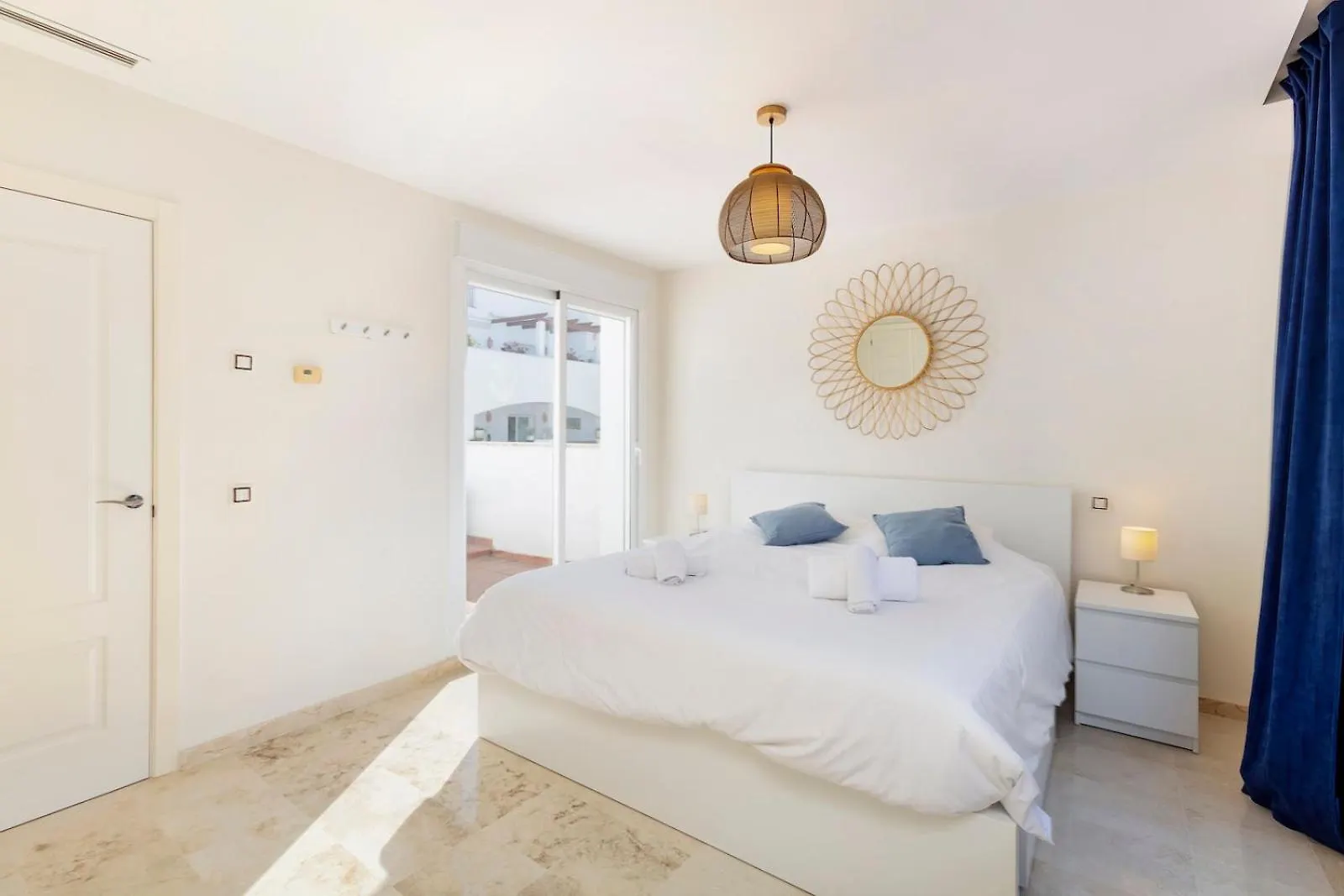 Duplex Apt With Rooftop Terrace Aloha Royal Rdr230 Marbella